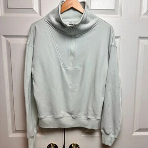 Earth Yoga 1/4 Zip‎ Sweatshirt. Soft Mint